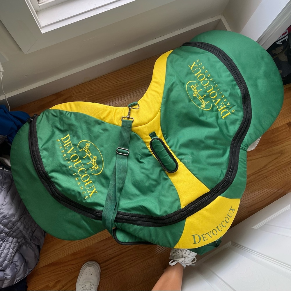 DEVOUCOUX Saddle cover with strap